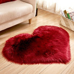 tapis forme coeur rouge